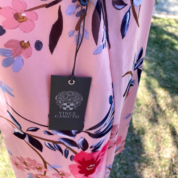 Vince Camuto Dress - Picture 7 of 7